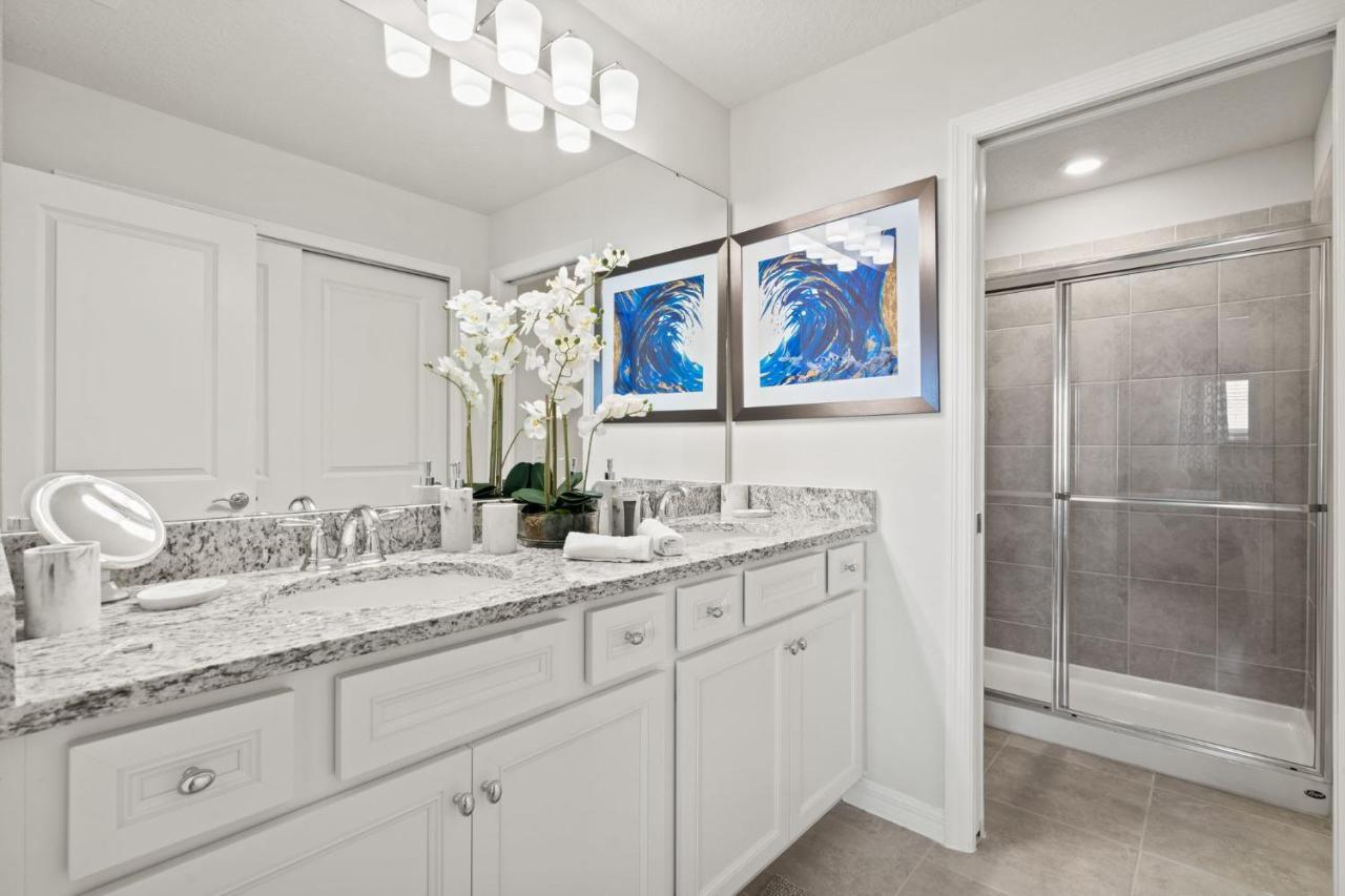 New To Market New Construction 5 Bed Retreat In World Famous Windsor Island Davenport Exteriér fotografie