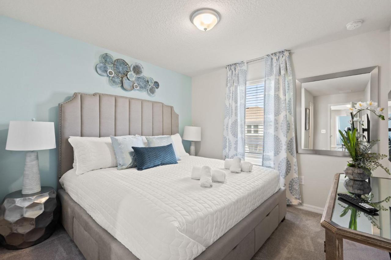 New To Market New Construction 5 Bed Retreat In World Famous Windsor Island Davenport Exteriér fotografie